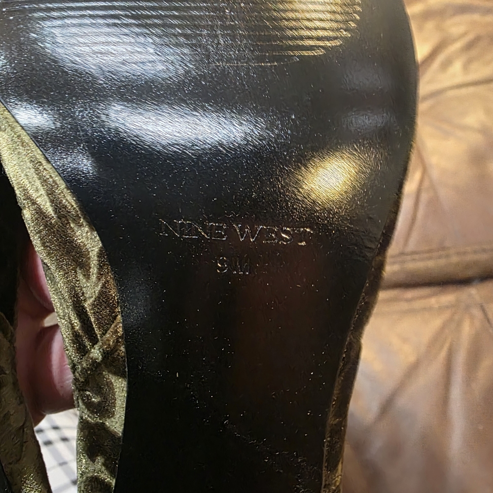 Nine West Olive Green Velvet Pointed-Toe Pumps - Picture 7 of 7